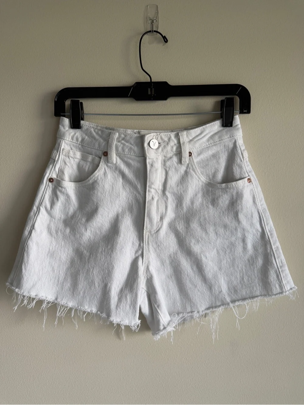 Abrand Venice White Denim Shorts High Rise Raw Hem Stretch Size 25 AU7